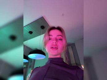 Nataliecroys — Bongacams recorded stream screenshot (15 Feb 2025)