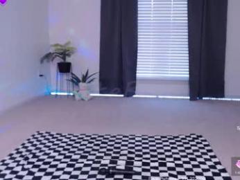 petitebrat — Chaturbate recorded stream screenshot (09 Sep 2025)