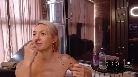 MissLMrJ — Stripchat recorded stream image, 10.09.2025 12:50