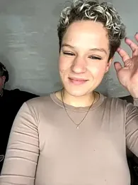 MrMrsRight — Stripchat recorded stream image, 11.09.2025 08:40
