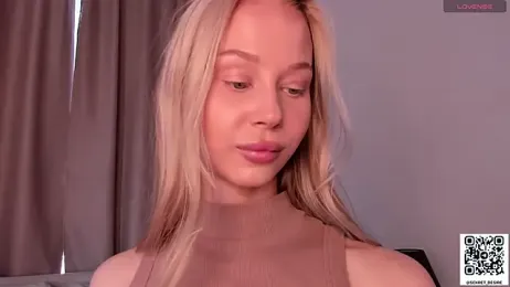 sincere_shyness — Stripchat recorded stream image, 11.09.2025 09:30