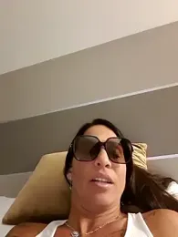 sexy7883 — Stripchat recorded stream image, 11.09.2025 21:00