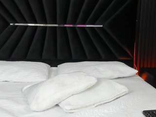 atinxnaugthy — Camsoda recorded stream image, 12.09.2025 06:30