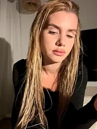EmiliaCatalina — Stripchat recorded stream image, 13.09.2025 01:20