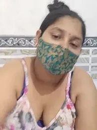 IND_COUPLE1 — Stripchat recorded stream image, 13.09.2025 16:40