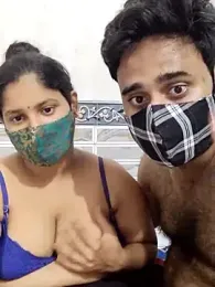 IND_COUPLE1 — Stripchat recorded stream image, 13.09.2025 16:40