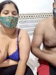 IND_COUPLE1 — Stripchat recorded stream image, 13.09.2025 16:40