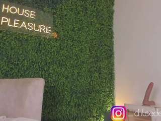 chloedee — Camsoda recorded stream image, 13.09.2025 10:00