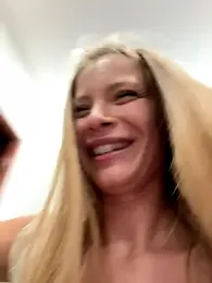 AnastasiaAniess — Stripchat recorded stream image, 13.09.2025 17:50