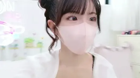 -minami- — Stripchat recorded stream image, 14.09.2025 03:10