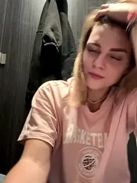 ValenciaShock — Stripchat recorded stream image, 14.09.2025 07:10