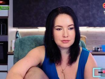 Katniss_K — Bongacams recorded stream image, 15.09.2025 08:00