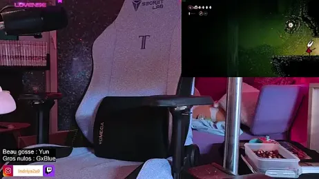 Indriya2x0 — Stripchat recorded stream image, 15.09.2025 20:10