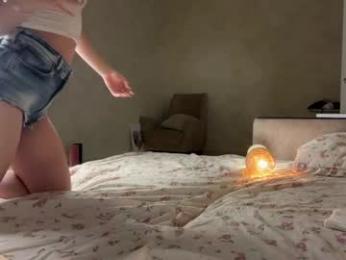 endlessmia — Chaturbate recorded stream screenshot (16 Sep 2025)