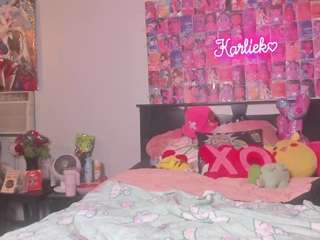 karliekayozz — Camsoda recorded stream image, 17.02.2025 02:10