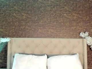 alison-mooon — Camsoda recorded stream image, 17.09.2025 22:40