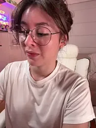 Sharon_07 — Stripchat recorded stream image, 17.09.2025 23:40