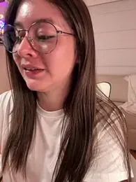 Sharon_07 — Stripchat recorded stream image, 17.09.2025 23:40