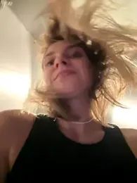 ValenciaShock — Stripchat recorded stream image, 18.09.2025 06:30