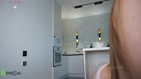hecola — Stripchat recorded stream image, 18.09.2025 13:10
