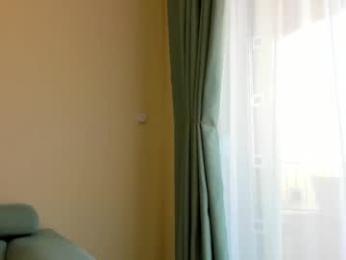 elaanna — Chaturbate recorded stream screenshot (17 Feb 2025)