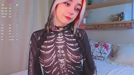 TristaRoht — Stripchat recorded stream screenshot (19 Sep 2025)