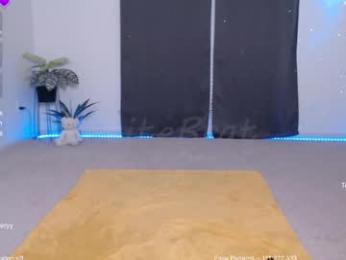 petitebrat — Chaturbate recorded stream screenshot (21 Sep 2025)