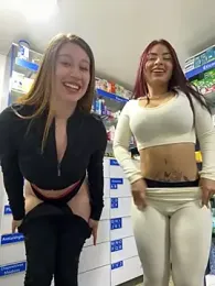 roouse — Stripchat recorded stream image, 21.09.2025 00:10
