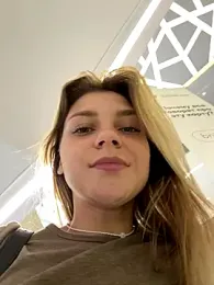 ValenciaShock — Stripchat recorded stream image, 22.09.2025 06:40