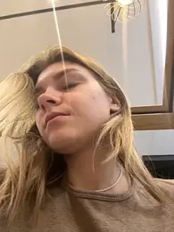 ValenciaShock — Stripchat recorded stream image, 22.09.2025 06:40