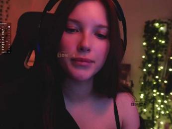 _Q_ — Bongacams recorded stream image, 22.09.2025 18:10