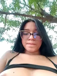 -VICKKY — Stripchat recorded stream image, 17.02.2025 19:40