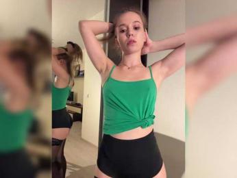 mariaaa-1 — Bongacams recorded stream image, 23.09.2025 15:30