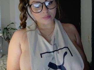 inocentekitty — Camsoda recorded stream image, 23.09.2025 17:30