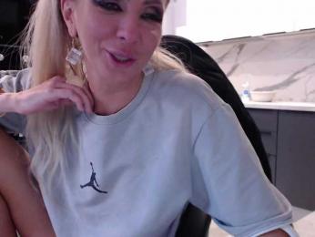 blondalina — Bongacams recorded stream image, 24.09.2025 12:00