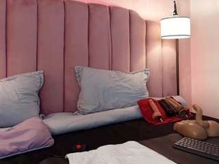 hallybans — Camsoda recorded stream image, 17.02.2025 19:10
