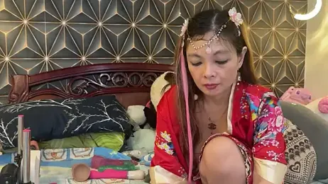 yummymeily — Stripchat recorded stream image, 24.09.2025 13:40