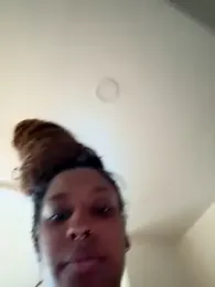 Your_Paris — Stripchat recorded stream image, 24.09.2025 15:40