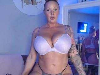 mshunnybunnyy — Camsoda recorded stream screenshot (26 Sep 2025)