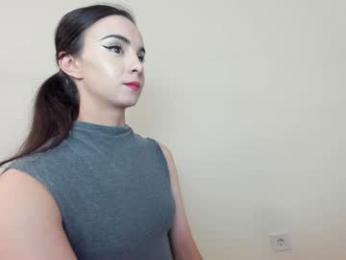 ehotlovea — Chaturbate recorded stream image, 26.09.2025 05:00