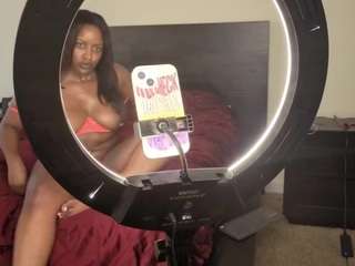 nynastax — Camsoda recorded stream image, 26.09.2025 12:50