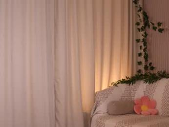 little_poetry — Chaturbate recorded stream image, 26.09.2025 15:10
