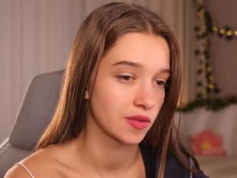 little_poetry — Chaturbate recorded stream image, 26.09.2025 15:10