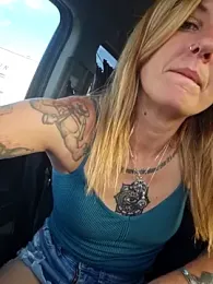 SheIsSomething — Stripchat recorded stream image, 27.09.2025 00:30