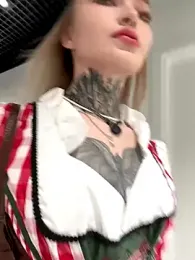 AriWild — Stripchat recorded stream image, 27.09.2025 05:10