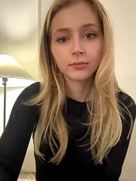 LunaRase — Stripchat recorded stream screenshot (28 Sep 2025)