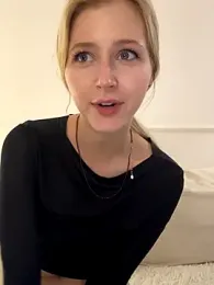 LunaRase — Stripchat recorded stream screenshot (28 Sep 2025)