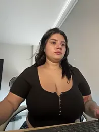 horny_roomiess — Stripchat recorded stream image, 18.02.2025 12:20
