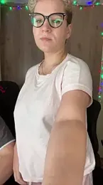 MrMrsRight — Stripchat recorded stream image, 29.09.2025 07:40