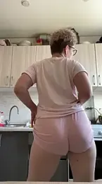 MrMrsRight — Stripchat recorded stream image, 29.09.2025 07:40